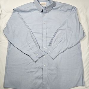 Gold Label Roundtree & Yorke Men's LS Button-up Shirt Size 17.5 - 34 Light Blue